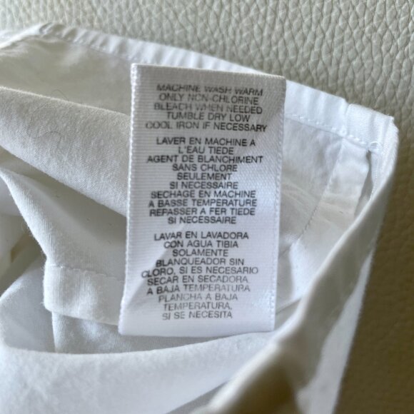 💜 Bundle Sale 3/$10 Michael Kors White Button down shirt, Size 8 - Picture 6 of 9